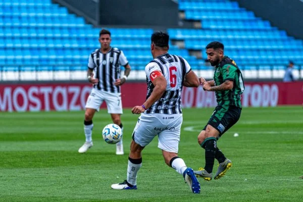 soccer midfield battle